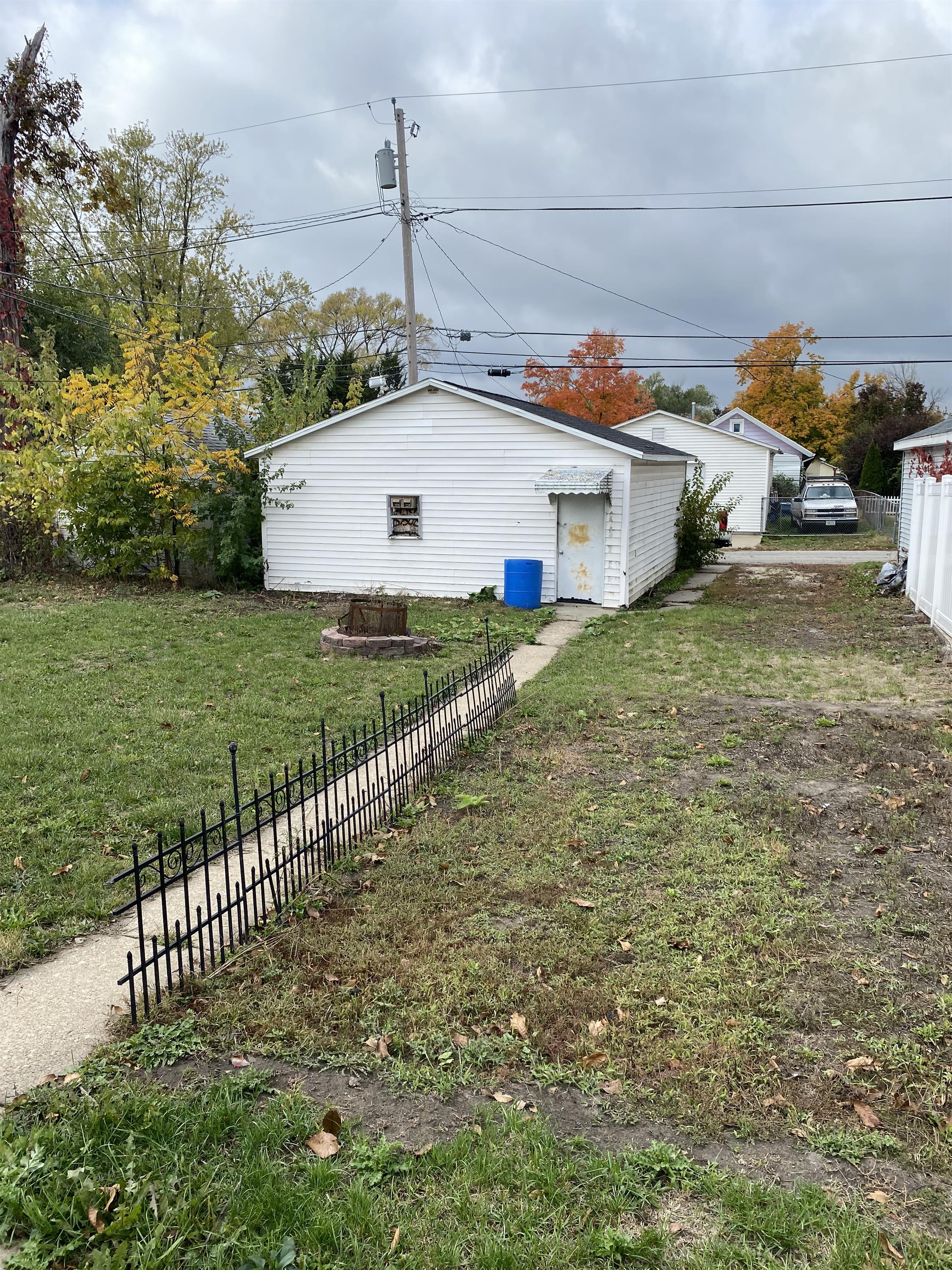 Property thumbnail image