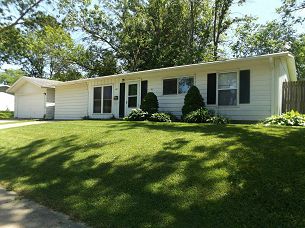 605 Hillview Dr